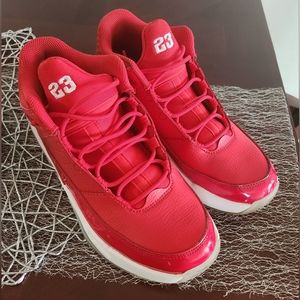 Jordan Max Aura 3 Big Boy size 7